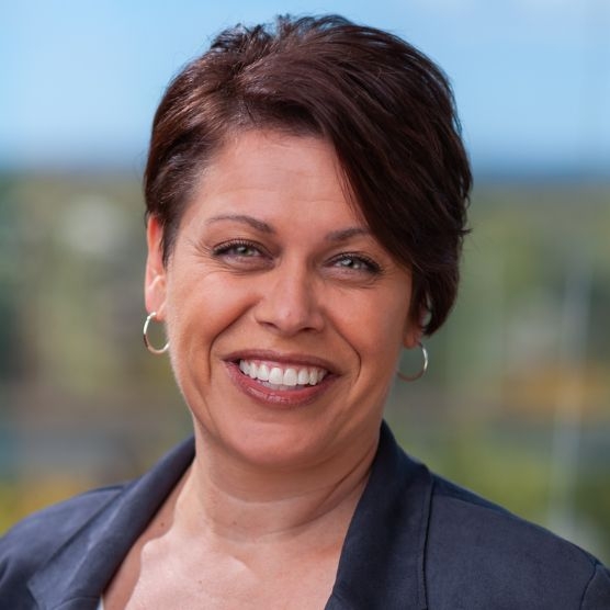 Photo of Melanie Edwards-Tavares